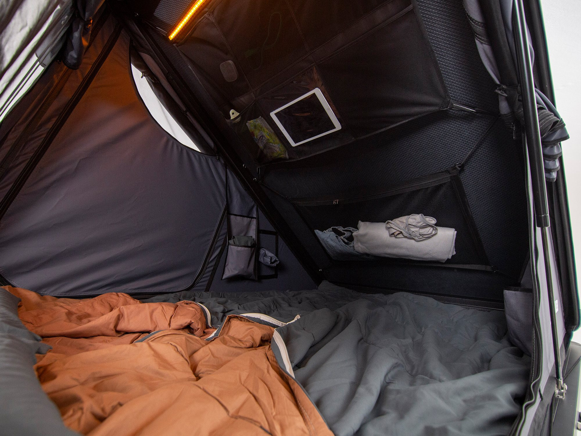 SNAILER® Alduo - aluminijasti strešni šotor