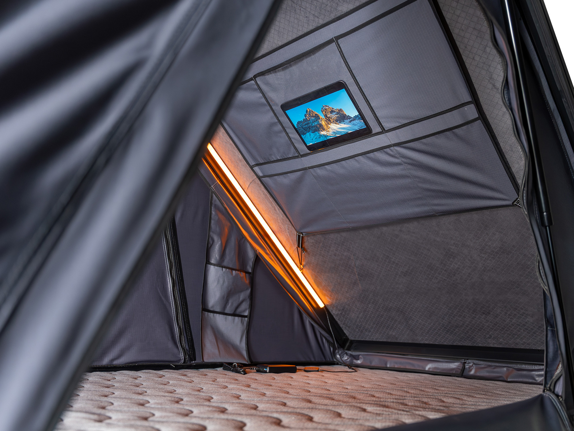 SNAILER® Alduo - aluminijasti strešni šotor