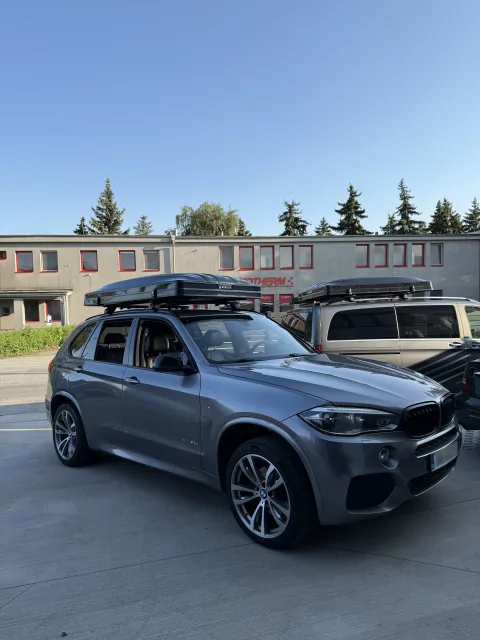 Snailer Abis MAX stresni sotor na vozilu BMW X5 - fotografija stranke iz Slovaske